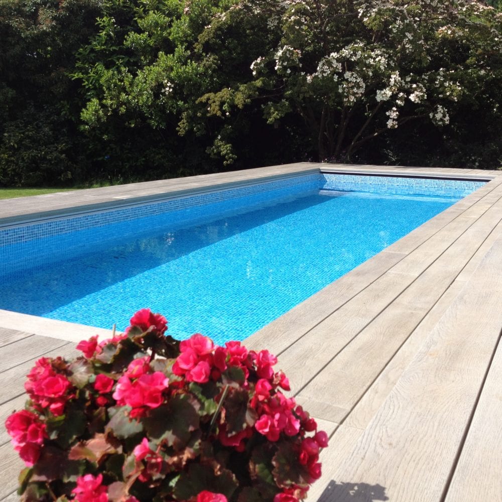 Modern Wooden Panel Surround on Outdoor Swimming Pool with Mosaic Tile 2